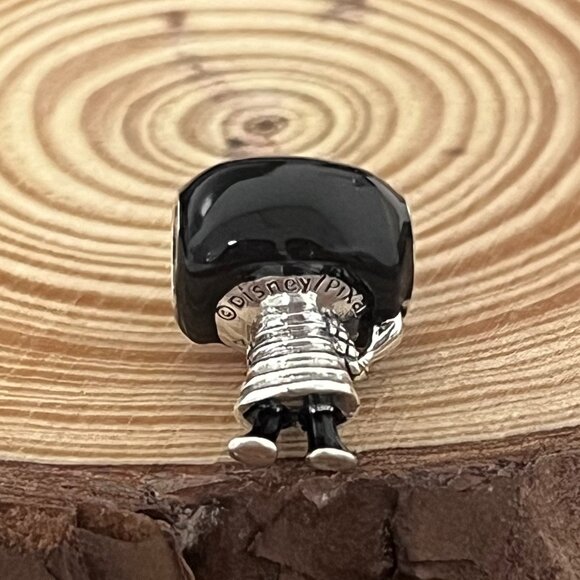 Pandora Disney Pixar Edna 'E' Mode Charm The Incredibles Charm - Picture 2 of 6